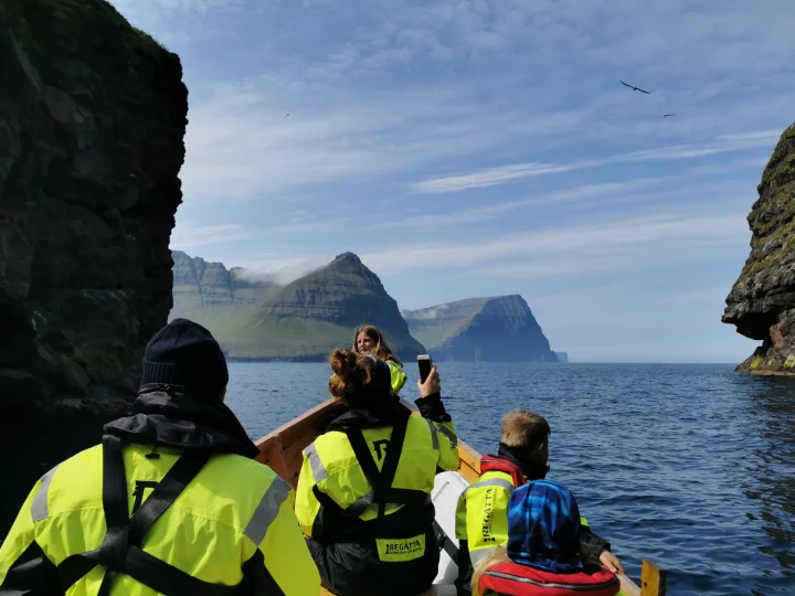 Boat tours in Hvannasund