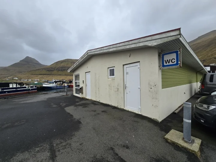 Public Toilet in Fuglafjørður